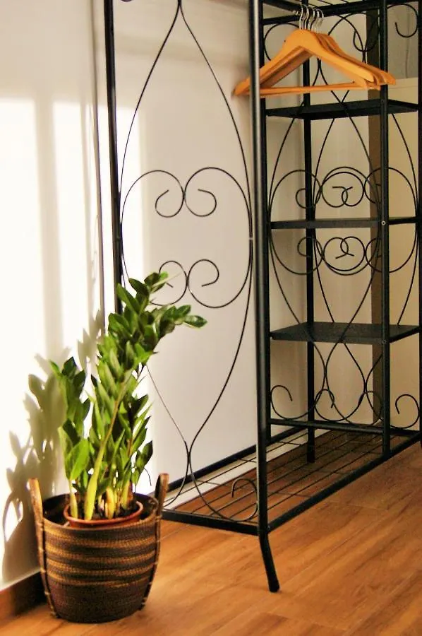 Apartamentos Puerta Real Sevilla Apartment